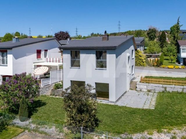 Lichtdurchflutetes 4½ Zimmer Einfamilienhaus mit hochwertiger Ausstattung