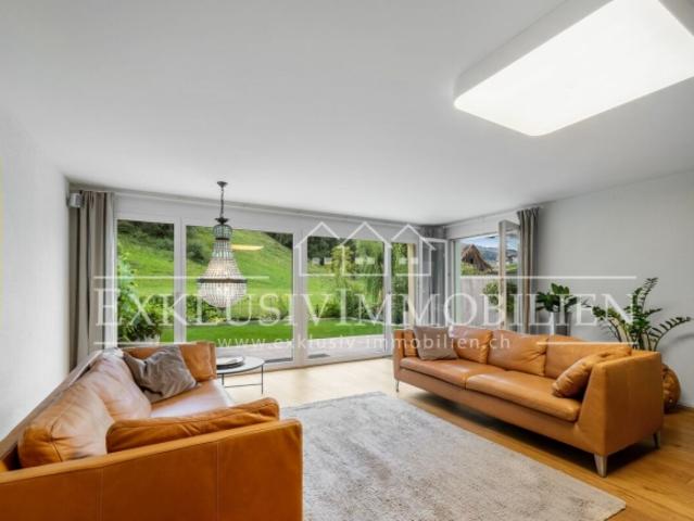 Lichtdurchflutetes, modernes Einfamilienhaus mit offenem und einladendem Charakter
