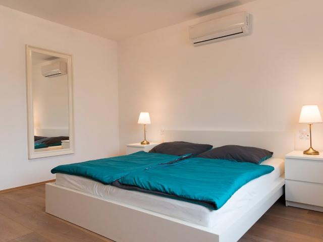 Lichte kamer in een gedeeld appartement
