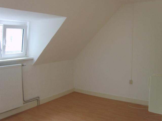 lichte kamer in klein studentenhuis