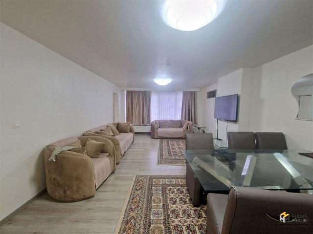 Lichtrijk 3 slaapkamer appartement van 104m² met terras vlakbij het Rivierenhof