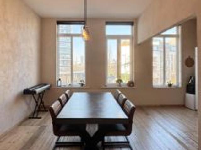 Lichtrijk appartement in Antwerpen Zuid