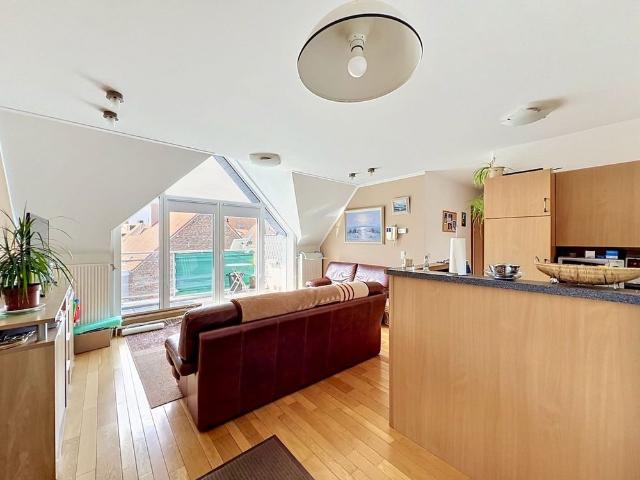 Lichtrijk appartement met zonnig, zuidgericht terras