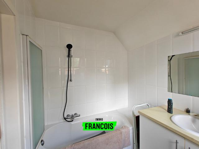 Lichtrijk appartement te huur in Merkem