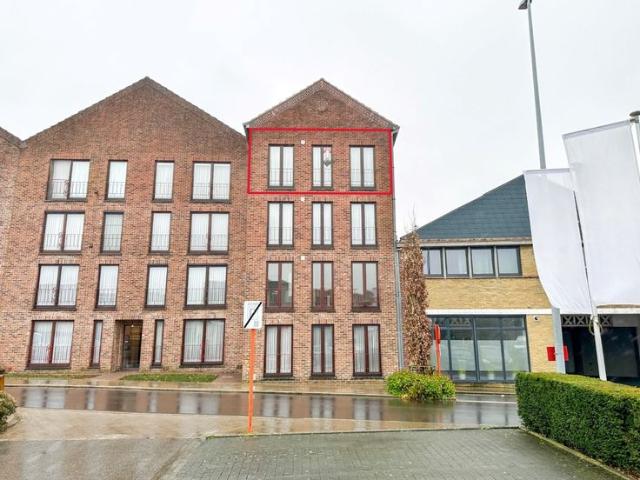 Lichtrijk en ruim appartement, 2 slpk, terras, Poperinge
