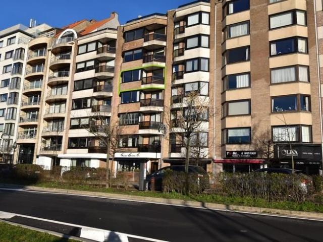 Lichtrijk, energiezuinig appartement met UNIEK ZICHT op het