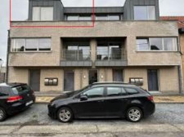 Lichtrijk & fris duplex appartement met terras