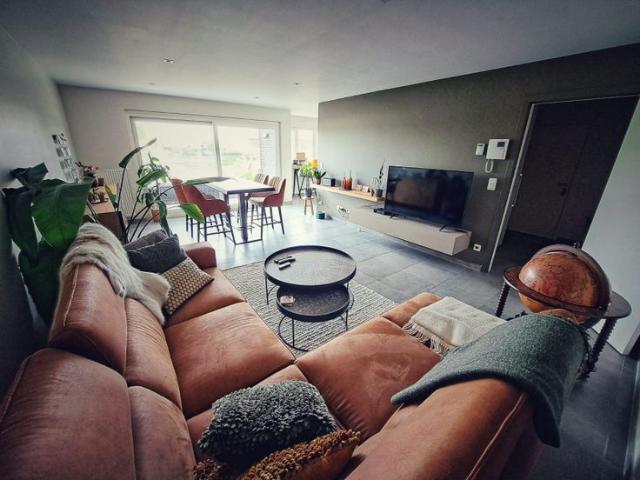 Lichtrijk instapklaar appartement in Leffinge