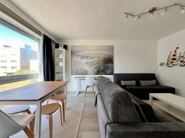 Lichtrijke studio dichtbij de zee en het centrum