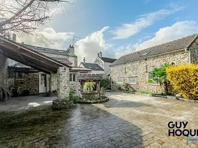 Lieusaint 77127 Achat / Vente maison 7 pièces t7 au dernier étage cave