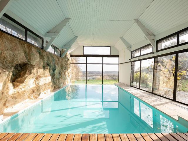 LIEUX UNIQUES ® PROPRIETES PRIVEES PROPOSE SUPERBE MAISON CONTEMPORAINE AUX GROUETS DE 258 M² AVEC TERRAIN DE 4700 M²