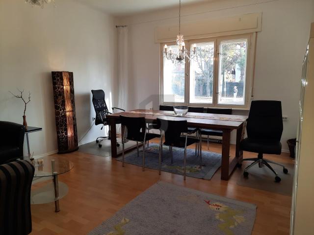 RAUM FÜR IHRE IDEEN WOHNUNG MIT ZUSATZFLÄCHE