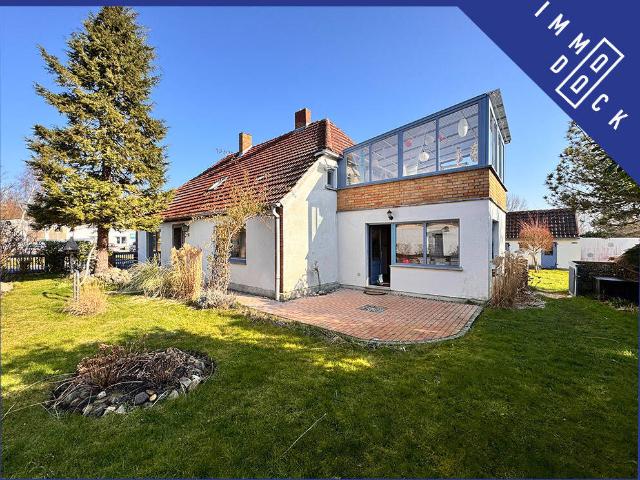 Liebevoll modernisiertes Bauernhaus in Wiek auf Rügen