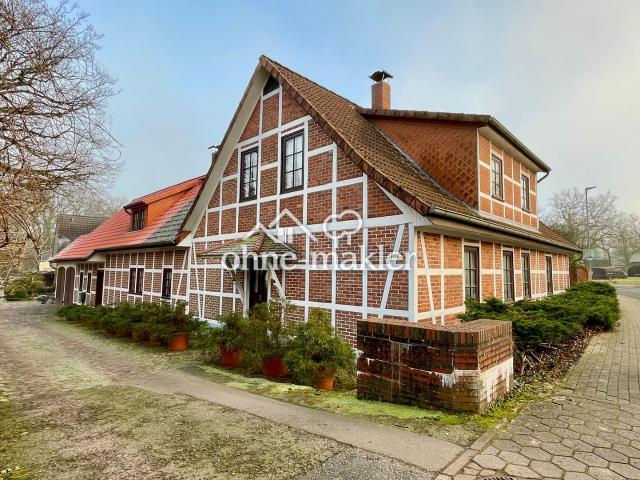 Liebevoll modernisiertes Fachwerk Bauernhaus mit Einzelhauscharakter