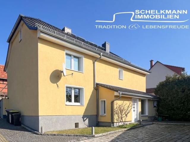 Liebevoll saniertes Bauernhaus mit Hinterhaus & Garten in Erfurt/ Bindersleben