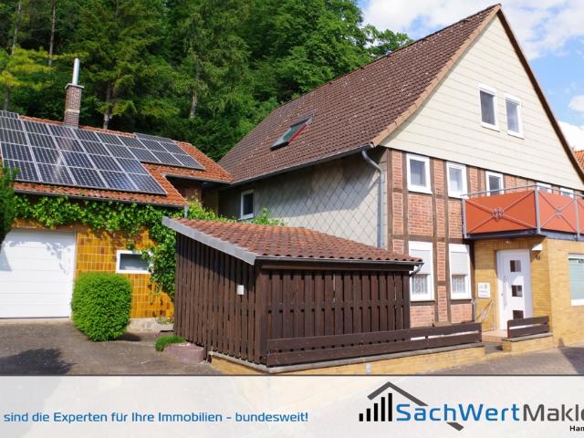 Liebevoll renoviertes Zuhause mit Weserblick