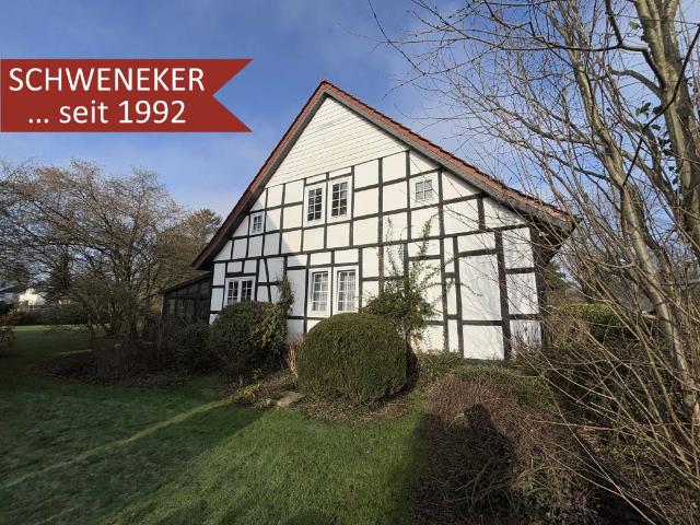 Liebhaberobjekt mit wunderschöner, großzügiger Gartenanlage!