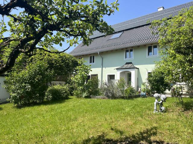 LIEBHABEROBJEKT Wunderschönes ökologisch saniertes Bauernhaus, um autark zu leben