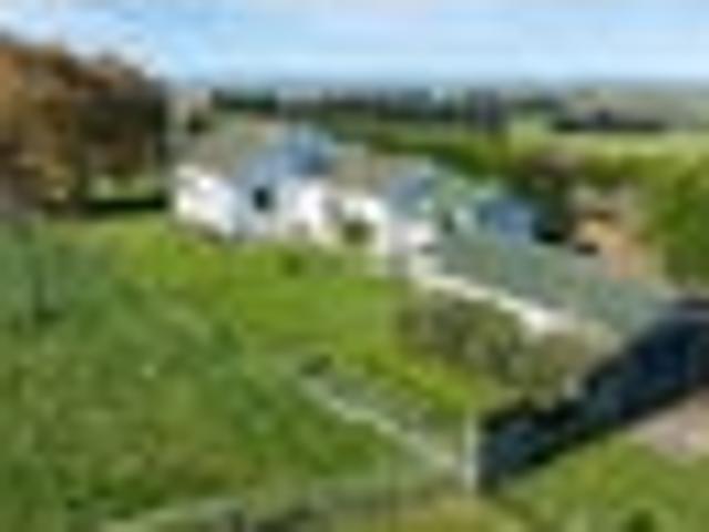 Lifestyle cottage with phenomenal views