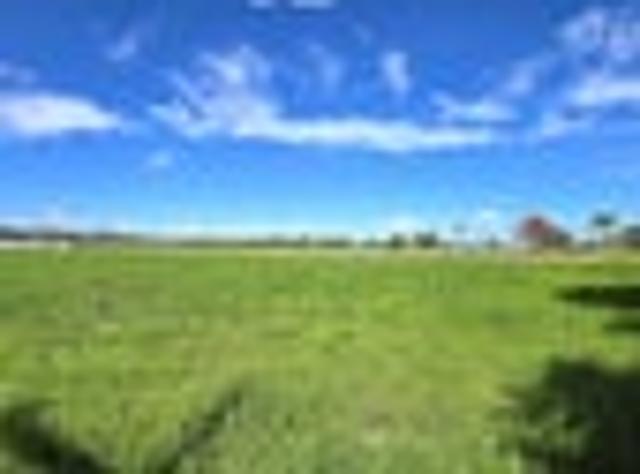 Lifestyle Opportunity Just Minutes from.