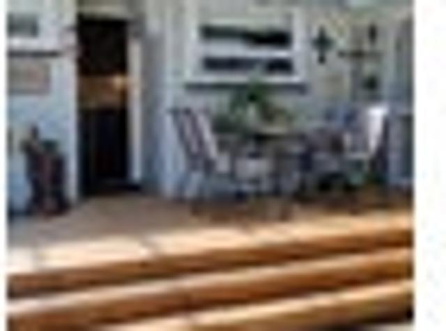 Lifestyle Living Home, Cottage & Large Workshop