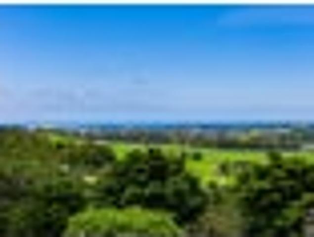 Lifestyle Living with Stunning Ocean Views