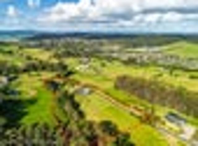 LIFESTYLE SANCTUARY BUILD LAND & LAKE!