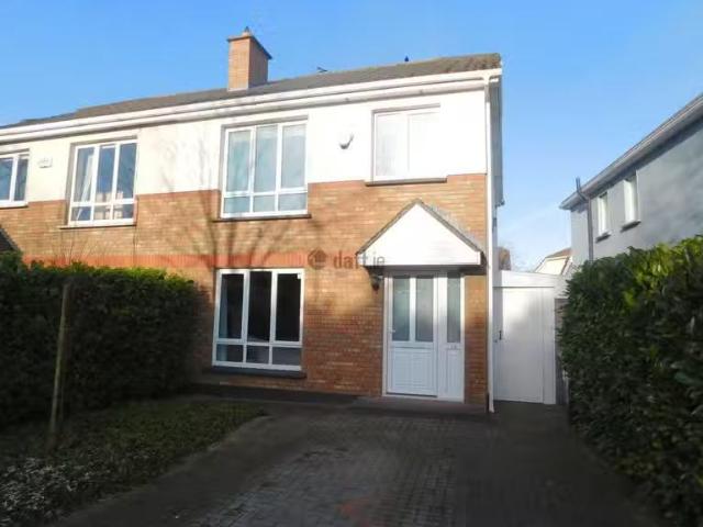 Liffey Avenue, Liffey Valley Park, Lucan, Co. Dublin is for rent