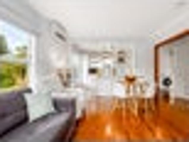 Light and Stylish