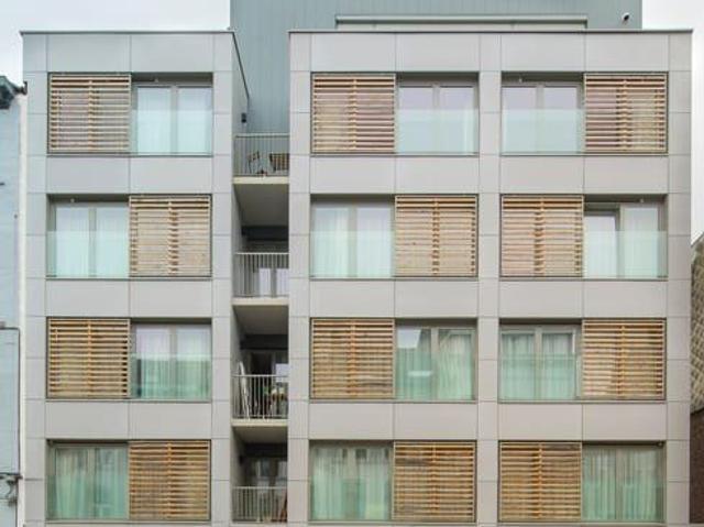 Light, luxurious and low energy apartment