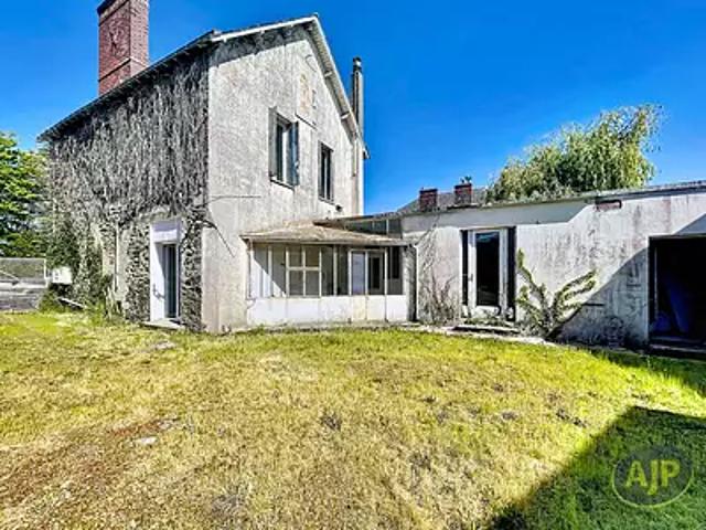 Ligné 44850 Achat / Vente maison 4 pièces t4 au dernier étage cave