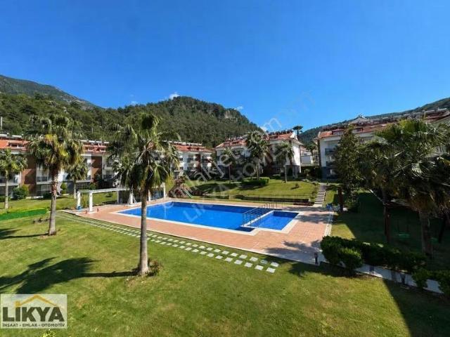 Likya Garden'da Satılık 140 M² 3+1 Köşe Daire Güvenlikli Sitede