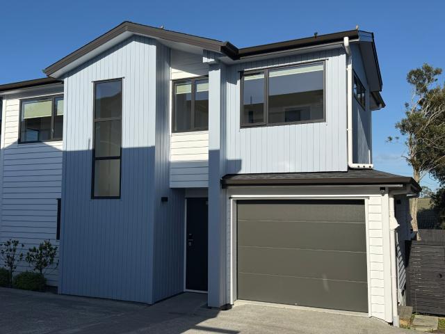 Like new, an Immaculate 4 Bedroom, 2.5 Bathroom home in sought after school zones