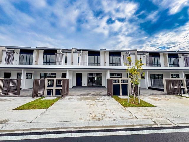 LIKE NEW Double Storey Terrace ADIRA Bandar Bukit Raja