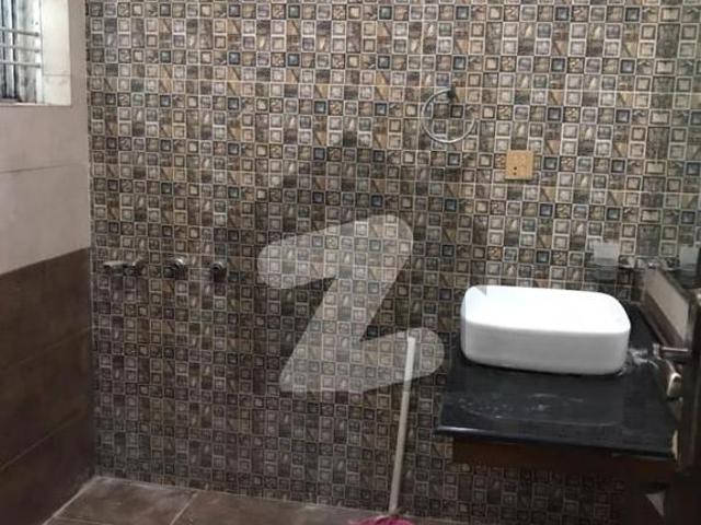 Like A Good Condition 10 Marla Double Storey 5 Bedroom House For Rent Bahria Town Rawalpindi Phase 8 Bahria Town Phase 8 Block B