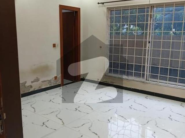 Like A Good Condition Corner 9 Marla Double Storey 5 Bedroom House For Rent Bahria Town Rawalpindi Phase 8 Bahria Town Phase 8