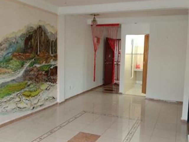 Lily Apartment Rawang Perdana 2 Freehold Renovated