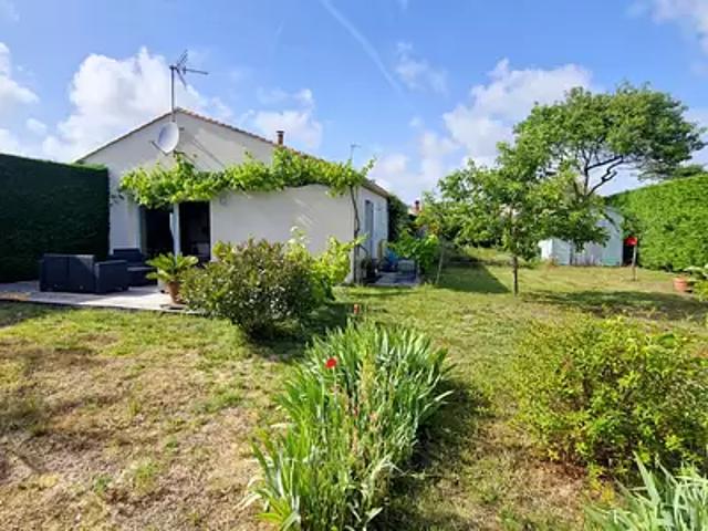 L'Ile d'Olonne 85340 Achat / Vente maison 4 pièces t4 au dernier étage