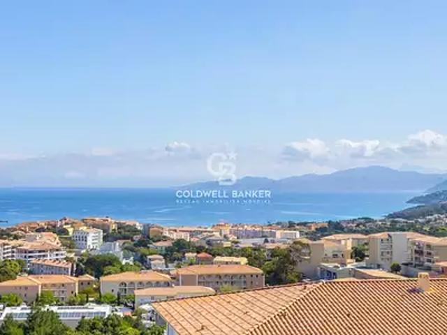L'Ile Rousse 20220 Achat / Vente appartement 3 pièces t3