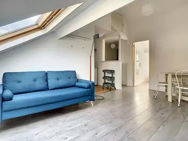 Lille 59000 Location appartement 1 pièce t1 au dernier étage