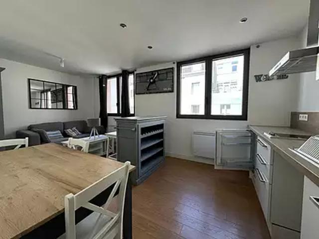 Lille 59000 Location appartement 1 pièce t1 cave parking