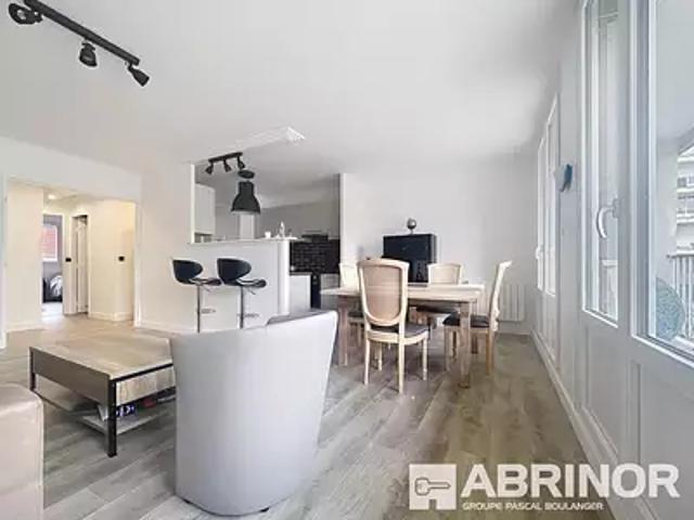 Lille 59800 Achat / Vente appartement 3 pièces t3 cave balcon