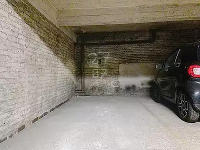Lille 59800 Location parking au dernier étage parking