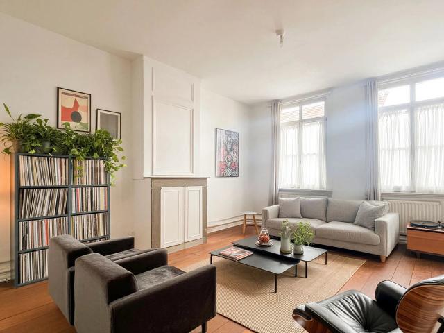Lille VIEUX LILLE Appartement à vendre 3 pièces 83m² 2 chambres Lumineux