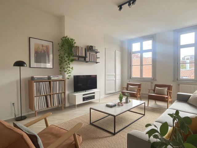 Lille VIEUX LILLE Appartement à vendre 3 pièces 84 m² 2 chambres Lumineux