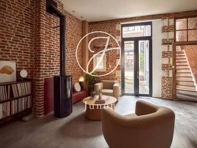 Lille – VIEUX LILLE – Maison à vendre – 6 pièces – 201,8m² – 5 chambres