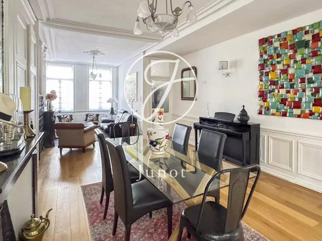 Lille VIEUX LILLE Maison à vendre 8 pièces 218,5m² 6 chambres Balcons