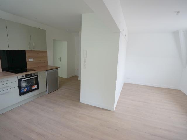 LILLE APPARTEMENT T2