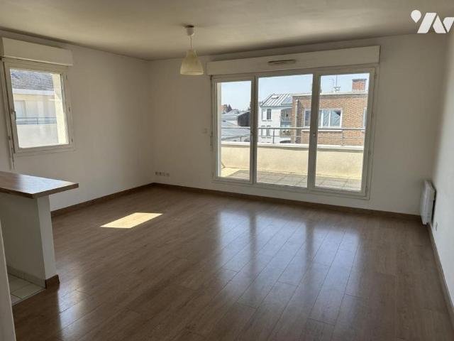 LILLE CENTRE F2 50M² AVEC GARAGE