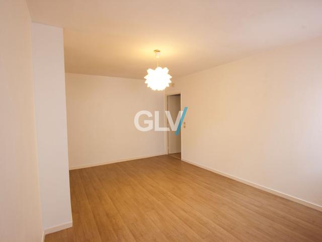 LILLE CENTRE TYPE 2 AVEC PARKING 44M2